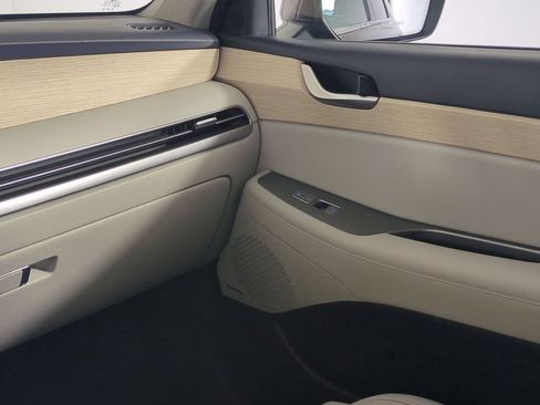 Used 2023 Hyundai Palisade Limited FWD image 21