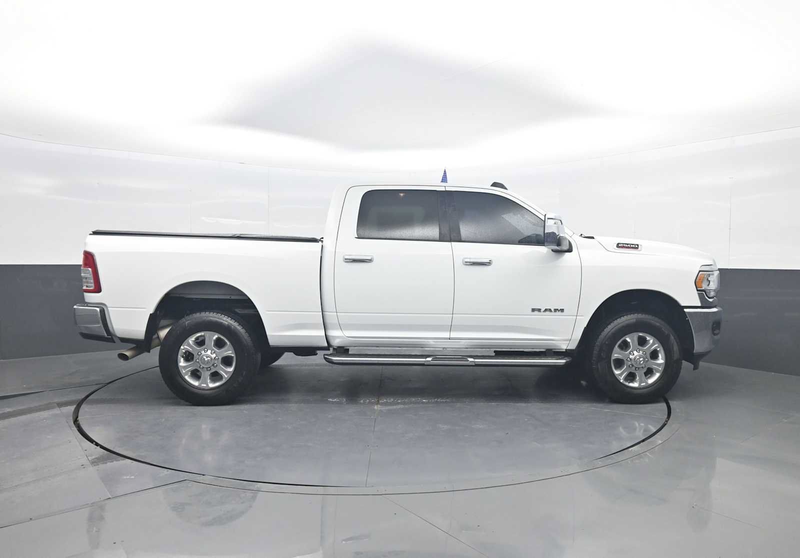 Used 2024 RAM 2500 Big Horn AWD/4WD image 9