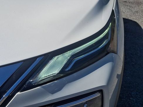 Certified 2021 Nissan Rogue Platinum AWD/4WD image 10