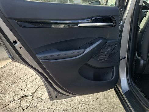 Used 2025 Kia Seltos S FWD image 10