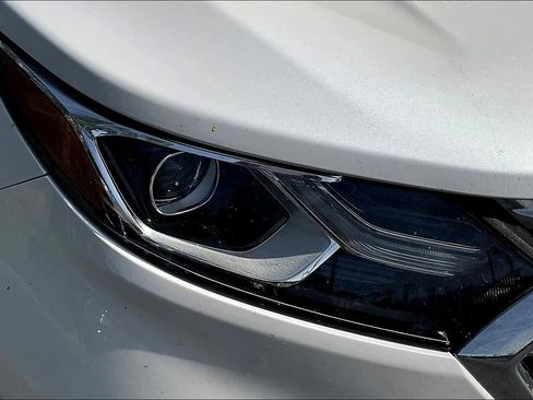 Used 2021 Chevrolet Equinox Premier image 27