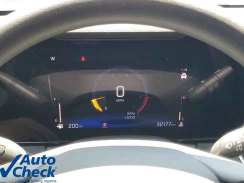 Used 2025 Chevrolet TrailBlazer LT w/ Driver Confidence Package FWD image 23