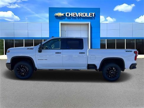 New 2026 Chevrolet Silverado 2500 LT w/ Trail Boss Package image 6