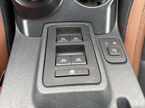 Used 2024 Ford Bronco Outer Banks w/ Sasquatch Package image 22