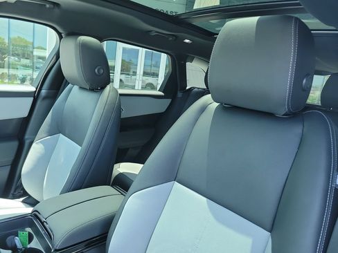 New 2026 Land Rover Range Rover Velar Belgravia AWD/4WD image 26