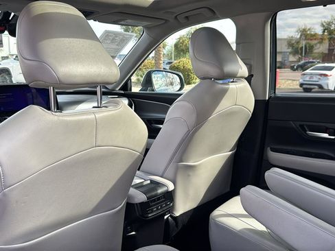 Used 2024 Toyota Grand Highlander XLE image 29