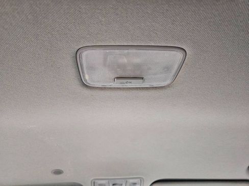 Used 2015 Hyundai Elantra SE w/ Option Group 02 image 29