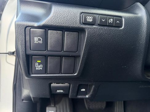 Used 2018 Lexus IS 300 w/ Accessory Package 2 image 38