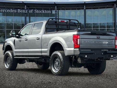 Used 2022 Ford F250 Lariat w/ Black Appearance Package image 6