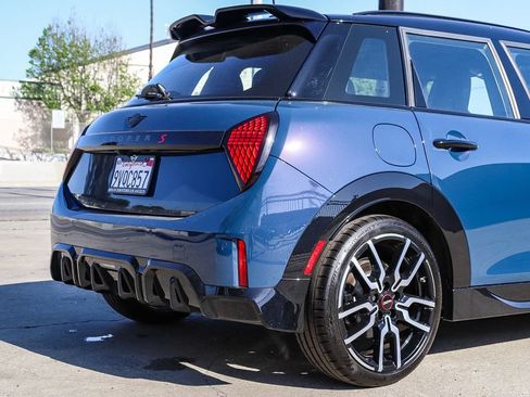 Used 2026 MINI Cooper S FWD image 12