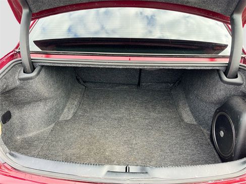 Used 2023 Chrysler 300 S image 28