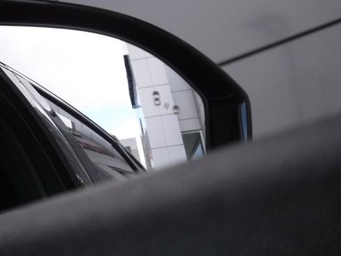 Used 2020 Lincoln Nautilus Reserve w/ Cargo Utility Package image 40