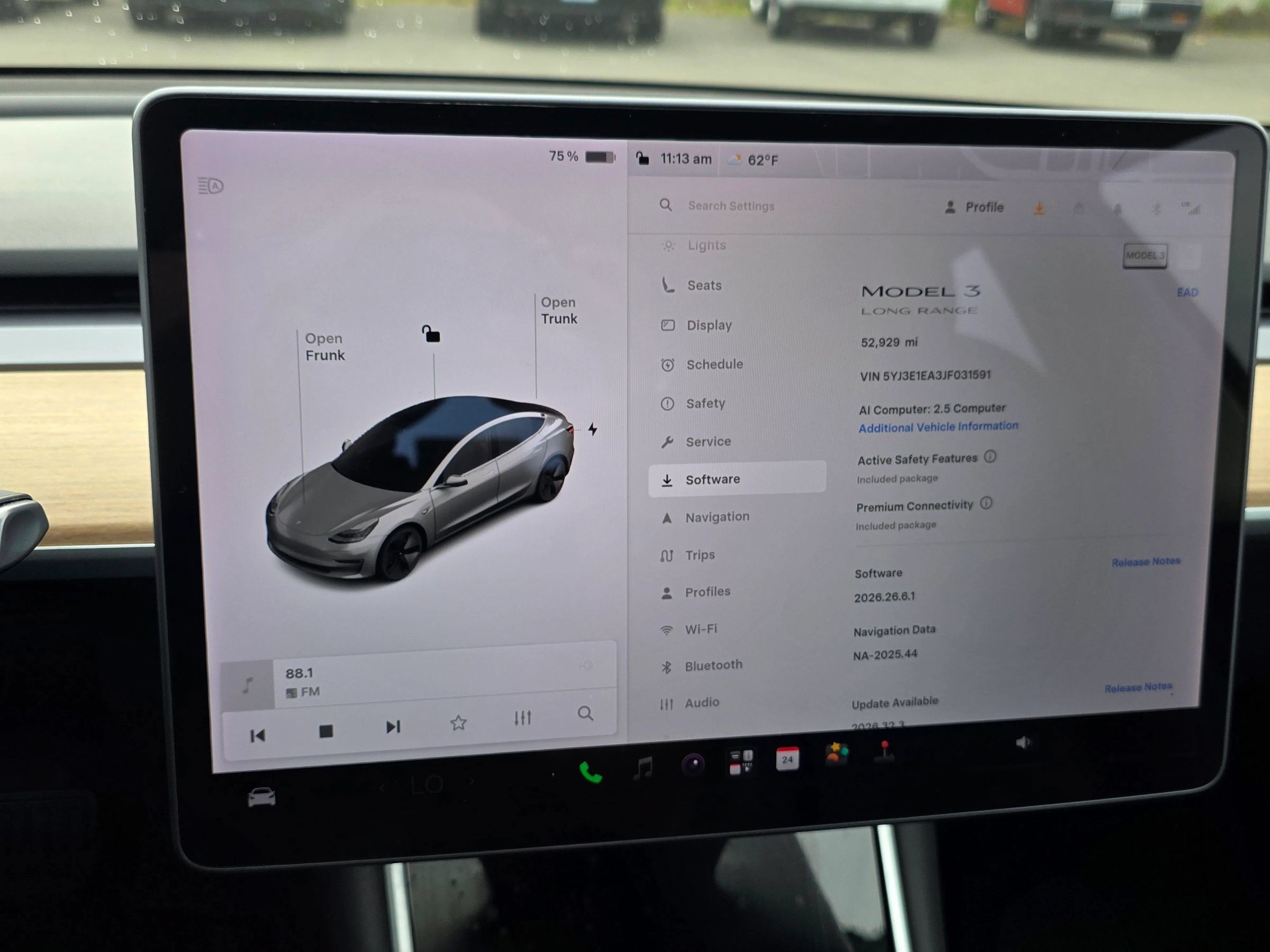 Used 2018 Tesla Model 3 Long Range RWD image 18