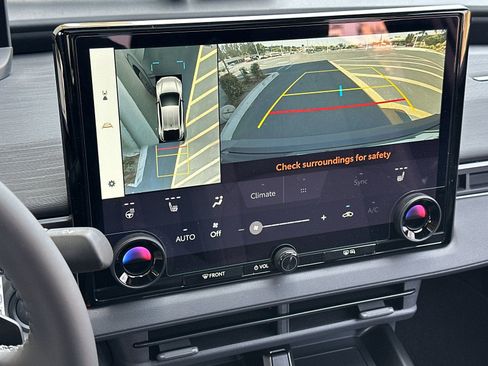 New 2026 Toyota C-HR AWD/4WD image 18