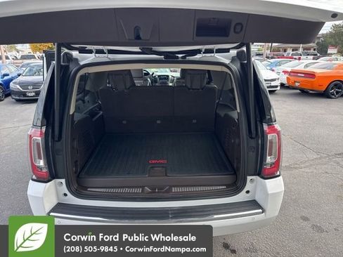 Used 2020 GMC Yukon XL Denali w/ Denali Ultimate Package image 40