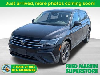 Used 2023 Volkswagen Tiguan SE video 1