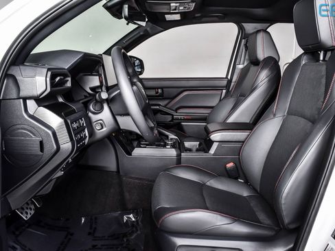 Used 2025 Toyota 4Runner TRD Pro image 16