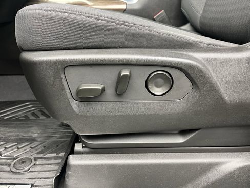 Certified 2023 Chevrolet Silverado 1500 RST image 11