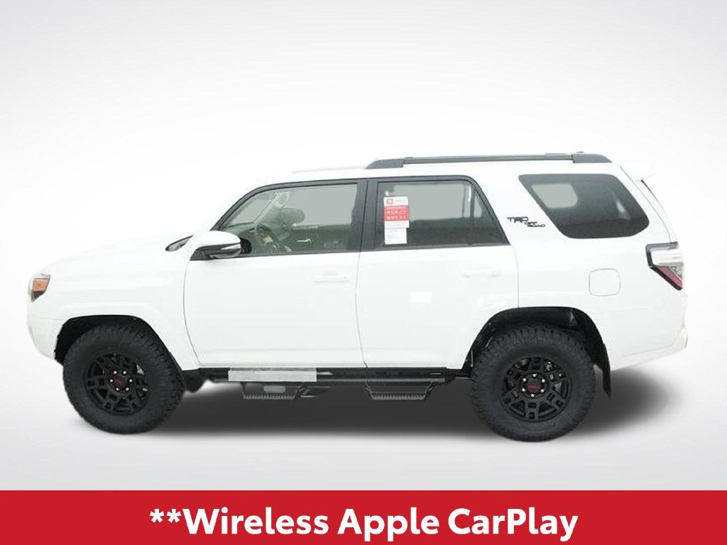 Used 2024 Toyota 4Runner TRD Off-Road Premium w/ Moonroof Package AWD/4WD image 4