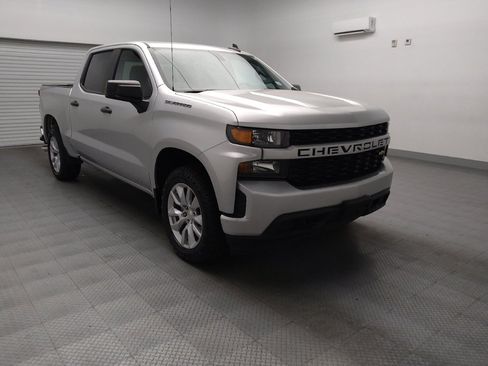 Used 2020 Chevrolet Silverado 1500 Custom w/ Custom Value Package image 13