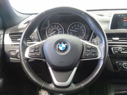 Used 2018 BMW X1 xDrive28i AWD/4WD image 9