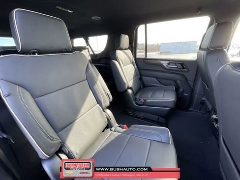 New 2026 GMC Yukon XL Elevation image 27