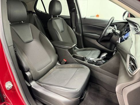 Used 2021 Buick Encore GX Select image 28