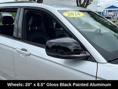 Certified 2024 Jeep Grand Cherokee Altitude image 29