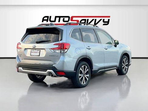 Used 2024 Subaru Forester Limited image 7