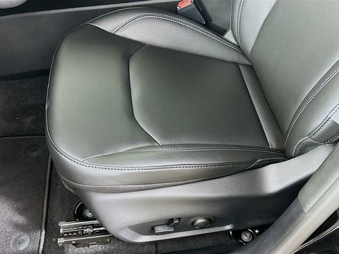 New 2026 Jeep Compass Limited image 25