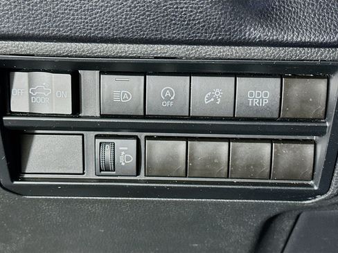 Used 2023 Toyota Tundra SR5 AWD/4WD image 16