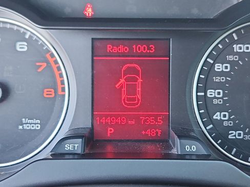 Used 2011 Audi A4 2.0T Premium image 12