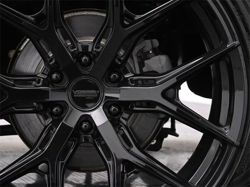 Used 2022 Chevrolet Suburban RST w/ Luxury Package image 46