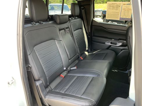 Used 2024 Ford Ranger Lariat w/ FX4 Off-Road Package AWD/4WD image 40