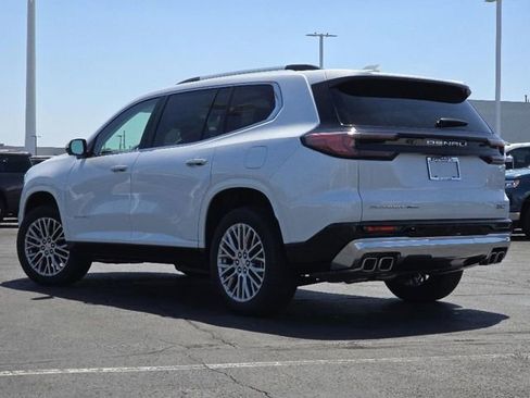 Used 2024 GMC Acadia Denali AWD/4WD image 22