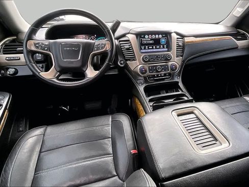 Used 2017 GMC Yukon Denali w/ Open Road Package RWD image 15