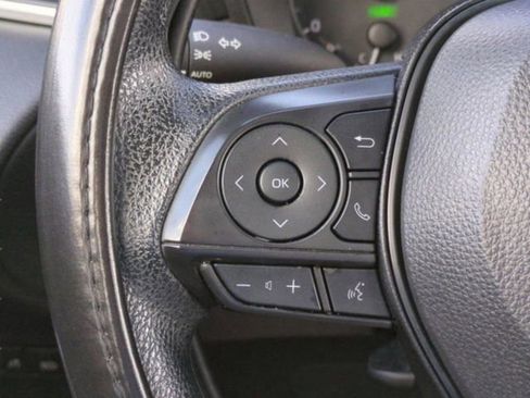 Used 2024 Toyota Corolla Cross AWD Hybrid image 25