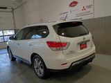 Used 2016 Nissan Pathfinder Platinum w/ Family Entertainment Package image 6