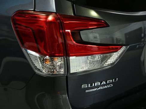 Used 2023 Subaru Forester Premium AWD/4WD image 17