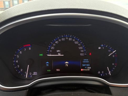 Used 2014 Cadillac SRX Luxury FWD image 16