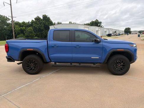 Used 2026 GMC Canyon Elevation w/ Convenience Package RWD image 6