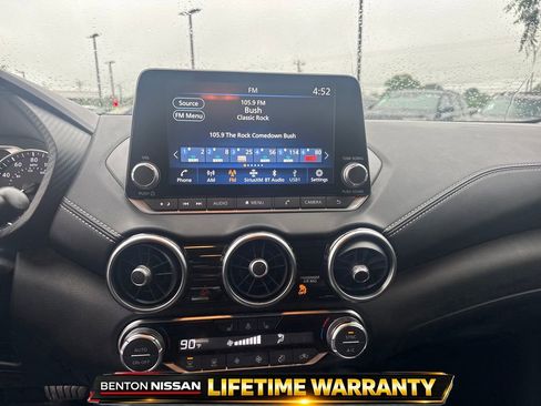 Used 2025 Nissan Sentra SV w/ All-Weather Package FWD image 17