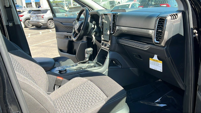 New 2026 Ford Ranger XLT w/ FX4 Off-Road Package AWD/4WD image 12