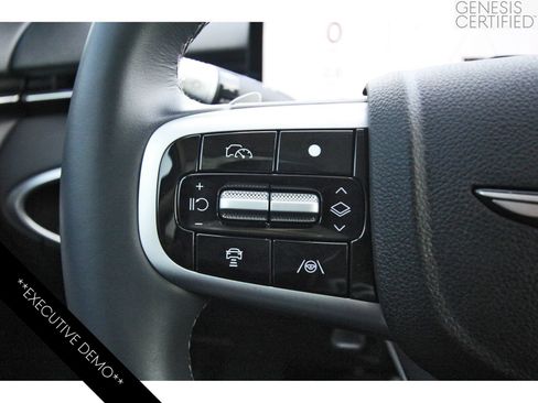 Used 2026 Genesis GV70 2.5T AWD/4WD image 18