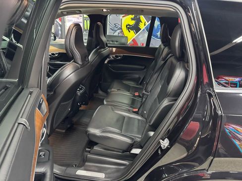 Used 2019 Volvo XC90 T6 Inscription w/ Luxury Package image 13