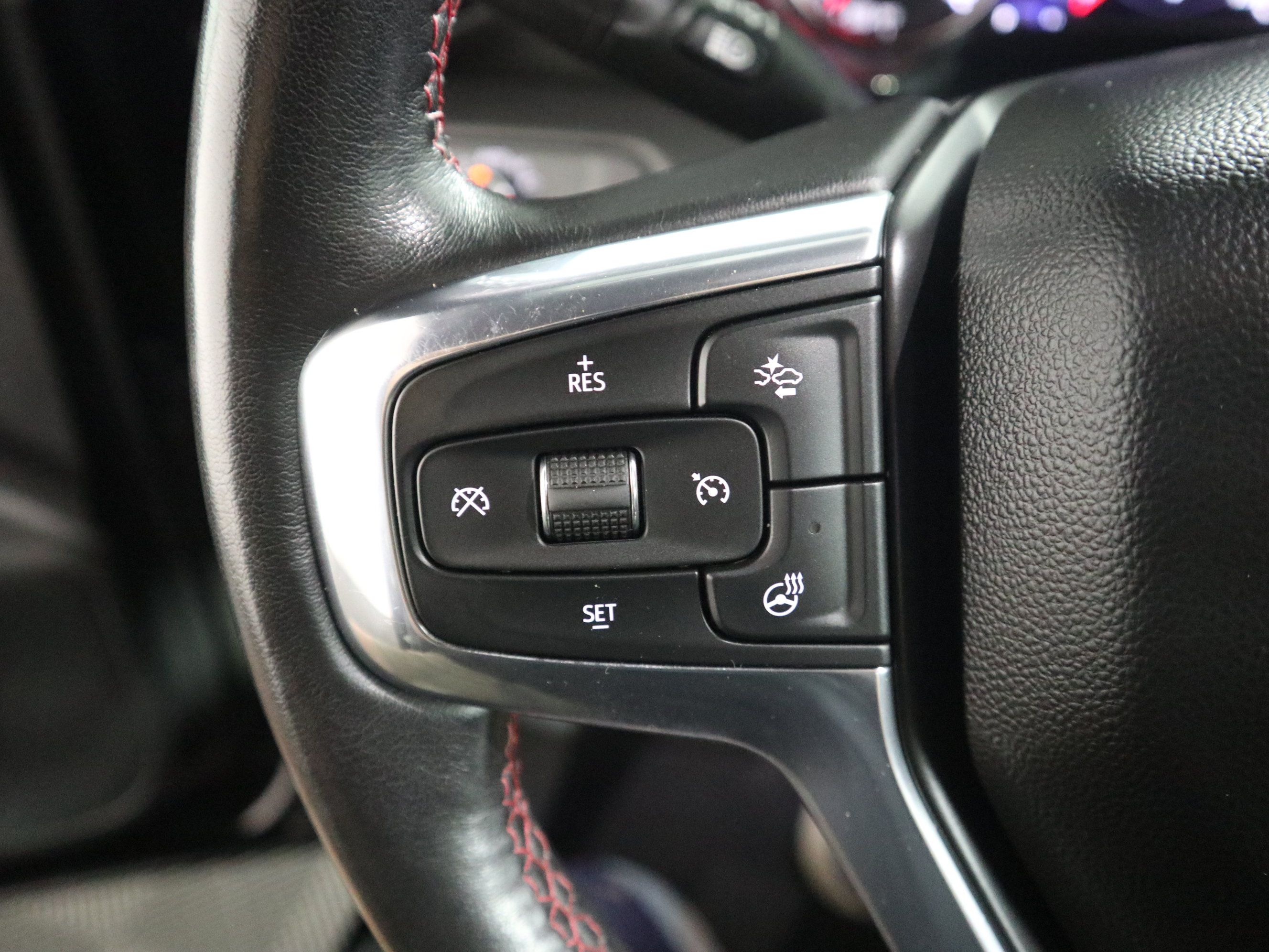 Used 2022 Chevrolet Blazer RS w/ Enhanced Convenience Package FWD image 27