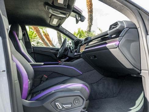 New 2025 Lamborghini Urus SE image 39