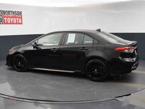 Used 2022 Toyota Corolla SE w/ Carpet Mat Package (TMS) image 2