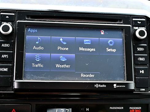 Used 2014 Toyota Tacoma PreRunner image 20