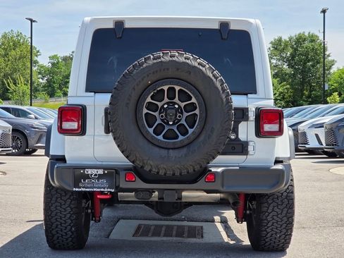Used 2021 Jeep Wrangler Unlimited Rubicon w/ Xtreme Recon 35" Tire Package AWD/4WD image 27